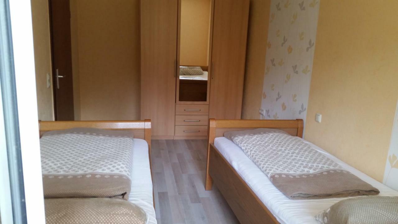 Am Kirbach Apartment Waldsolms Bagian luar foto